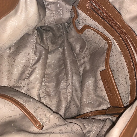 Michael Kors Purse - Picture 3 of 4